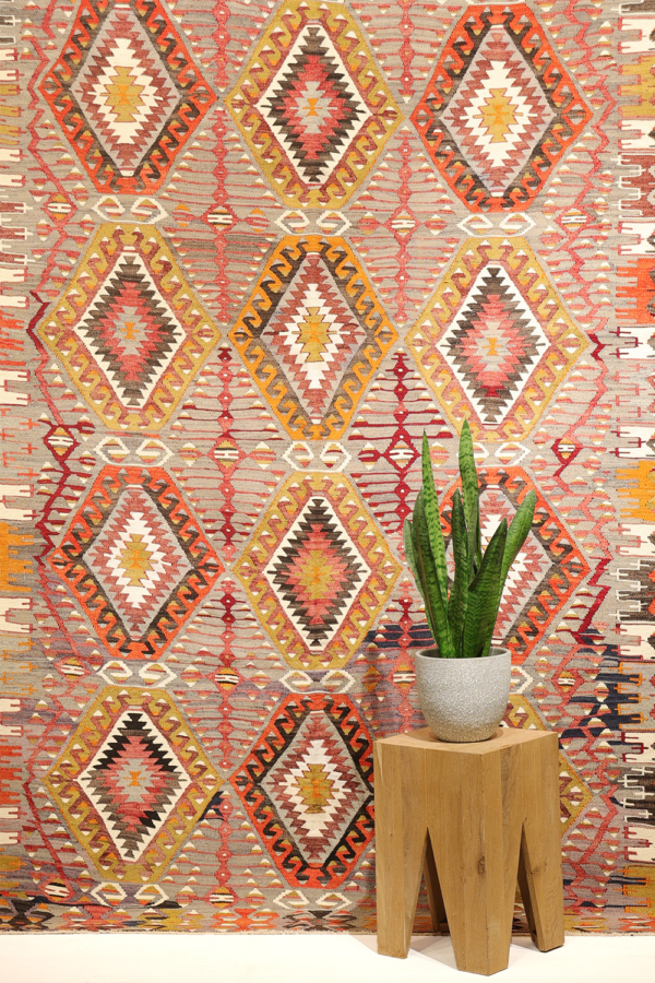 Kilim vintage de Denizli, Turquía. 300x182 cms