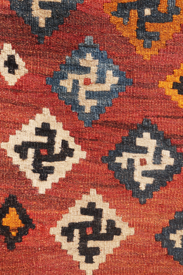 Semi-antique Qashqai kilim from Iran. 170x156 cms - Image 3