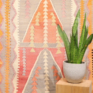 Semi-antique Afyon kilim from Turkey. 180x104 cms