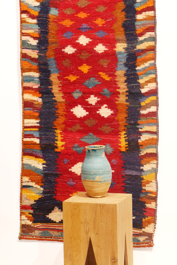 Vintage Qashqai kilim from Iran. 165x74 cms