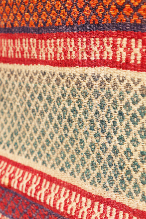 Vintage Qashqai kilim from Iran. 152×63 cms - Image 5