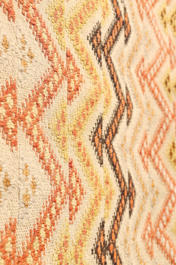 Antique Karapinar kilim from Turkey. 155x138 cms - Imagen 5