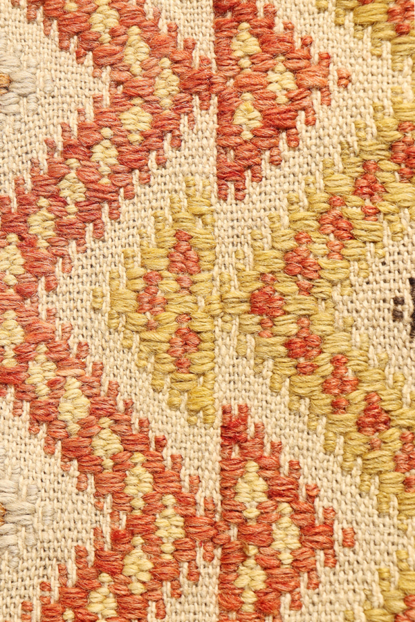 Antique Karapinar kilim from Turkey. 155x138 cms - Imagen 7