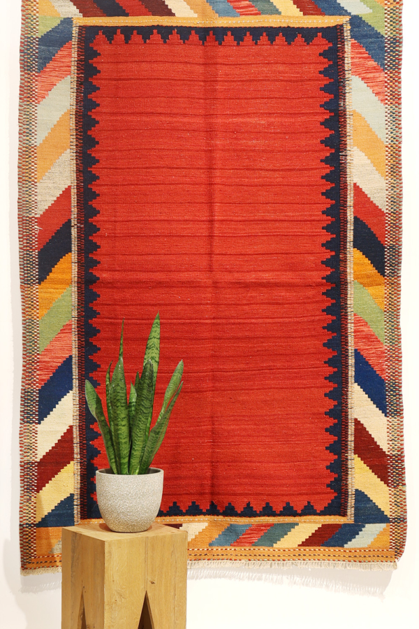 Kilim nuevo Qashqai, Irán. 190x120 cms