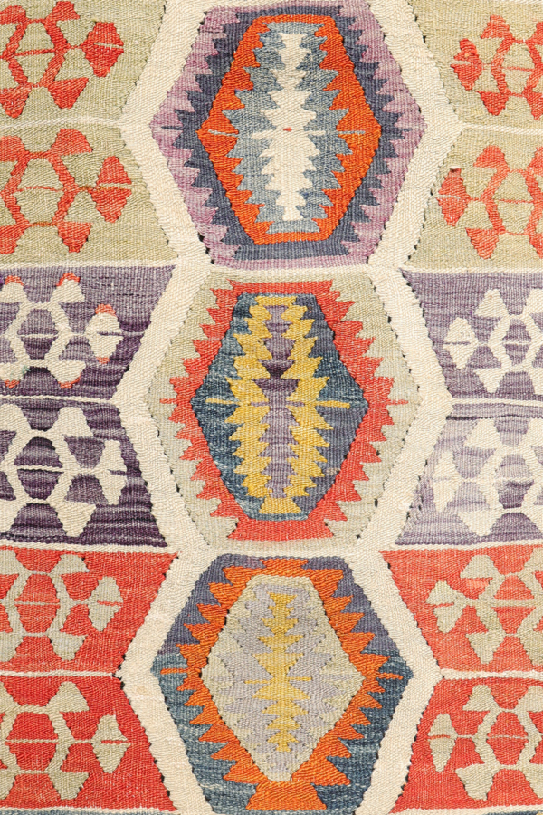 Antique Sutlegen kilim from Turkey. 260x185 cms - Image 5