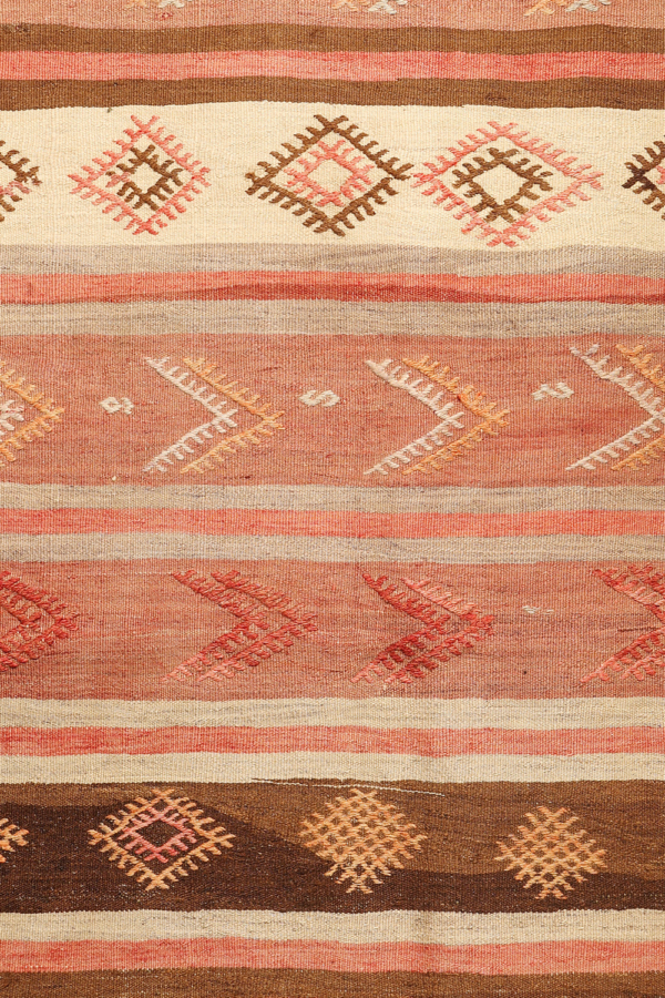 Semi-antique Kirsehir kilim from Turkey. 195x110 cms - Image 3