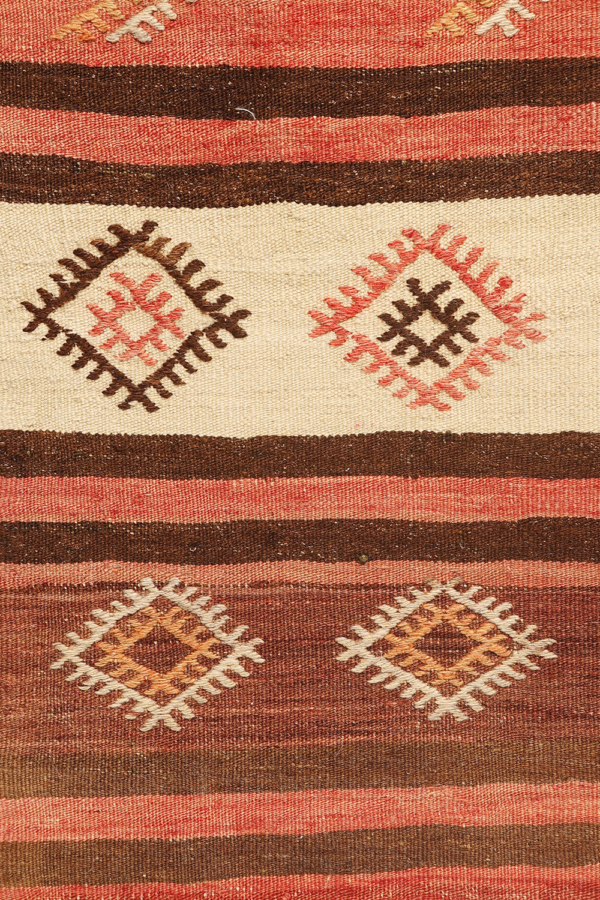Semi-antique Kirsehir kilim from Turkey. 195x110 cms - Image 4