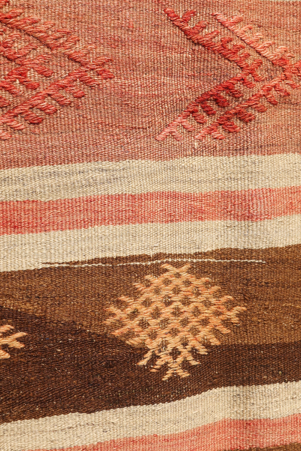 Semi-antique Kirsehir kilim from Turkey. 195x110 cms - Image 5
