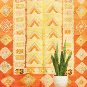 Semi-antique Ordu kilim from Turkey. 183x150 cms