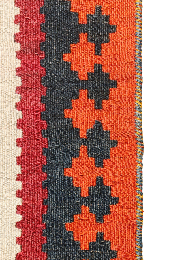 Semi-antique Qashqai kilim from Iran. 276x172 cms - Image 7