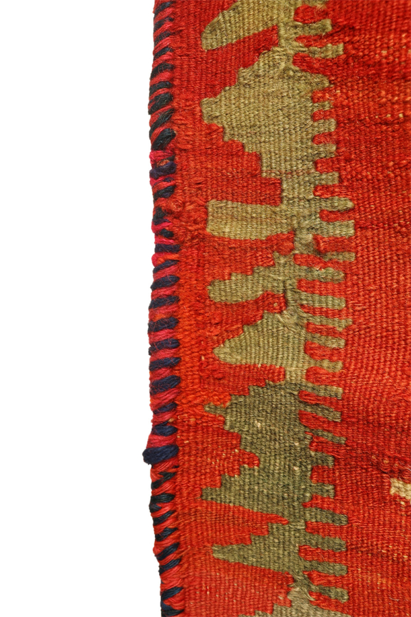 Vintage Qashqai kilim from Iran. 186x127 cms - Image 7