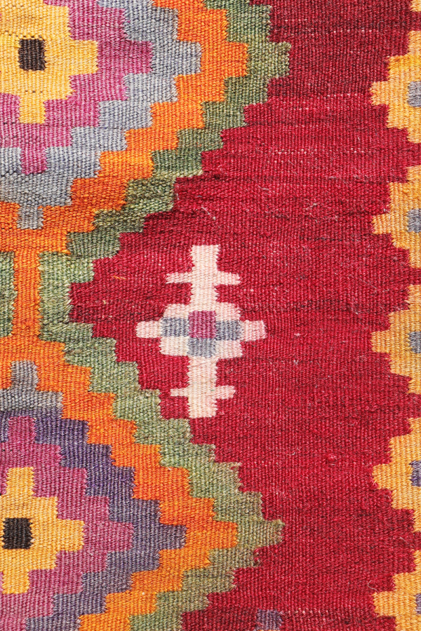 Vintage dated Qashqai kilim from Iran. 271x126 cms - Image 7