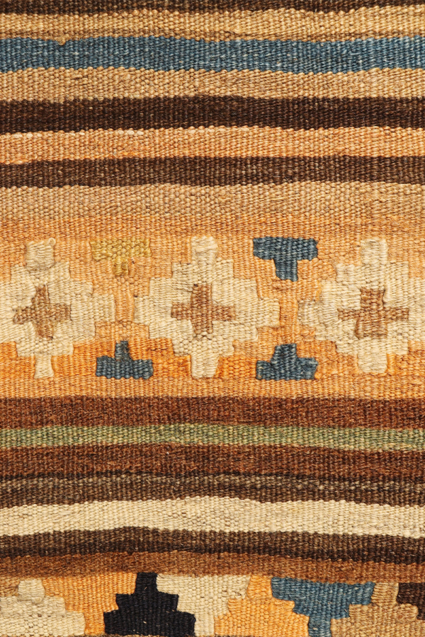 Semi-antique Qashqai kilim from Iran. 193x162 cms - Image 5