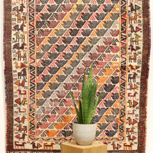 Kilim shiraki vintage árabe, Irán. 186x127 cms