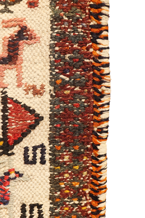 Vintage Arabic kilim from Iran. 184x132 cms - Image 5