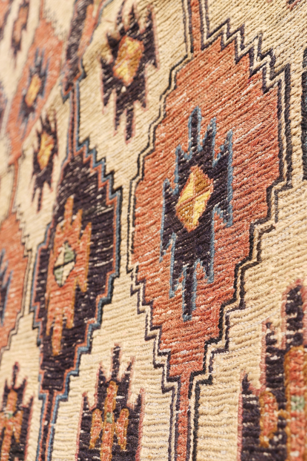Vintage Arabic soumak kilim from Iran. 192x121 cms - Image 6