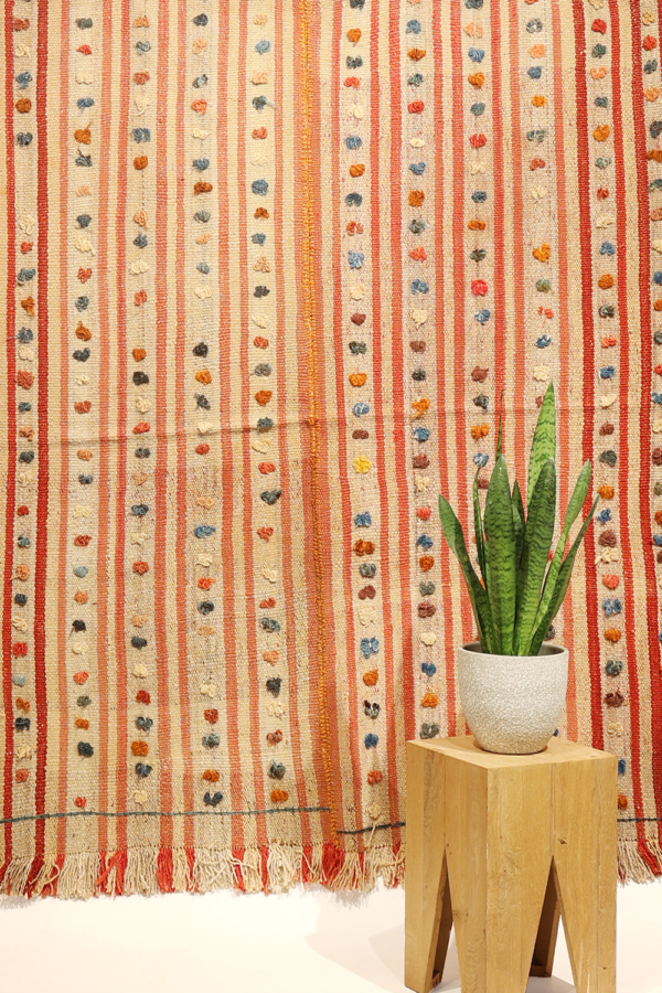 Vintage Qashqai palas kilim from Iran. 172x158 cms