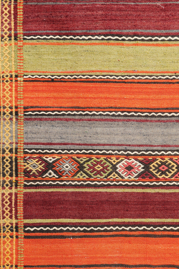 Vintage Zara kilim from Turkey. 271x153 cms - Image 5