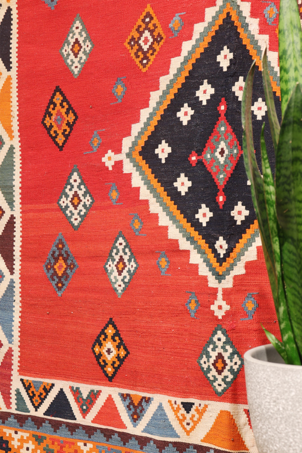 Kilim Qashqai antiguo, Irán. 277x170 cms - Imagen 3