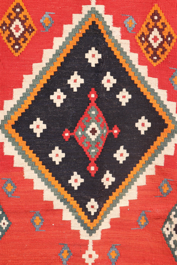 Kilim Qashqai antiguo, Irán. 277x170 cms - Imagen 4