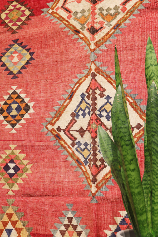 Semi-antique Qashqai kilim from Iran. 267x159 cms - Image 3