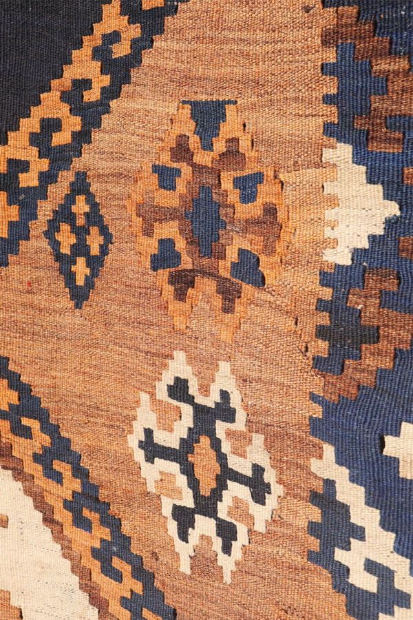 Semi-antique Qashqai kilim from Iran. 272x158 cms - Image 6