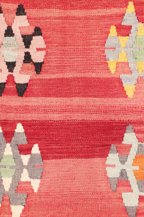 Vintage Koprubasi kilim from Turkey. 260x175 cms - Image 4