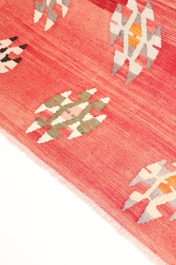 Vintage Koprubasi kilim from Turkey. 260x175 cms - Image 9