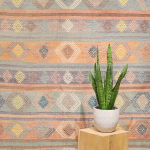 Vintage Selendi kilim from Turkey. 260x190 cms