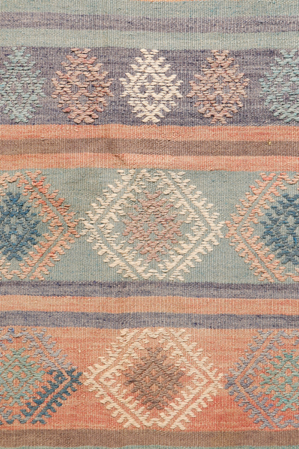 Vintage Selendi kilim from Turkey. 260x190 cms - Image 4