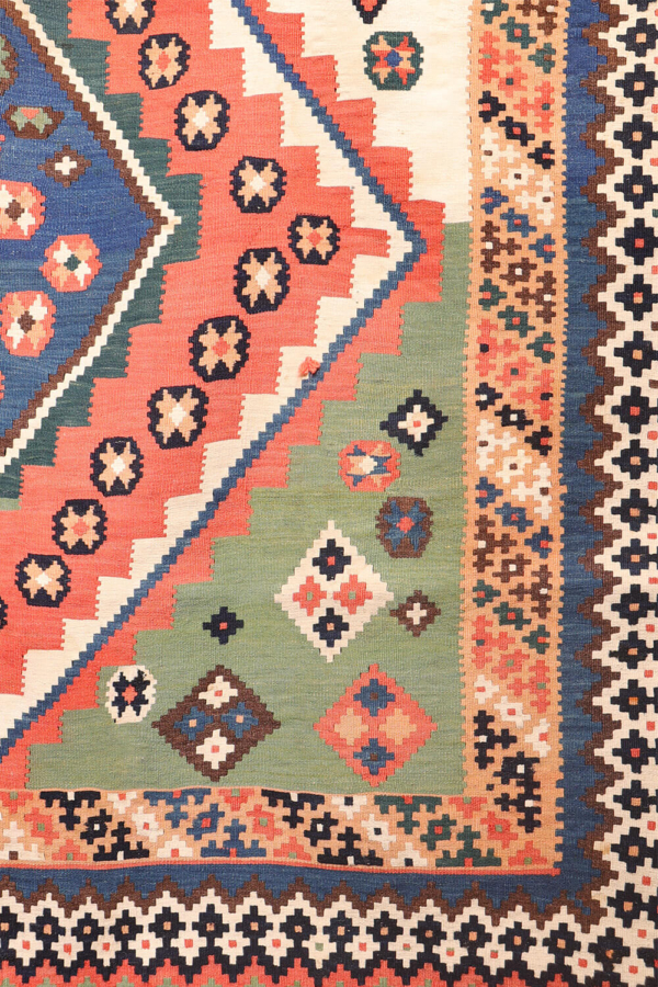 Kilim Qashqai antiguo, Irán. 248x156 cms - Imagen 5