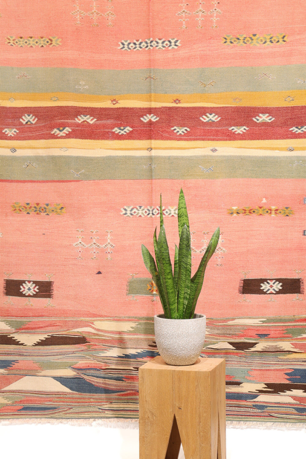 Antique Balikesir kilim from Turkey. 245x150 cms