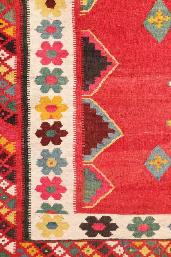 Vintage Qashqai kilim from Iran. 242x167 cms - Image 7