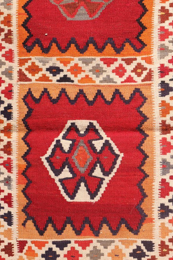 Vintage Qashqai kilim from Iran. 242x161 cms - Image 4