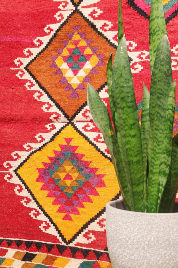 Vintage Qashqai kilim from Iran. 247x152 cms - Image 3
