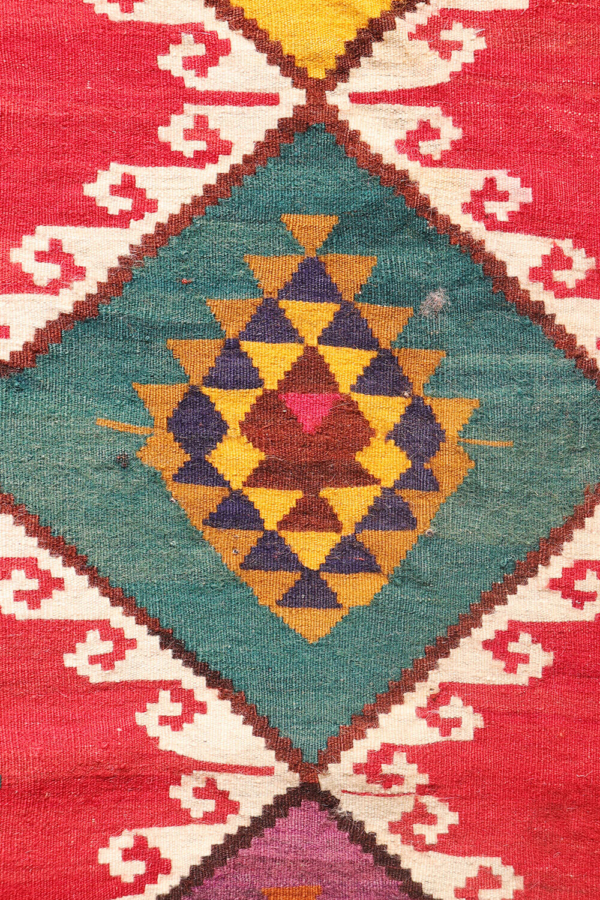 Vintage Qashqai kilim from Iran. 247x152 cms - Image 4