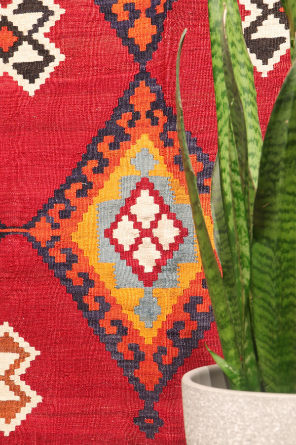 Vintage Qashqai kilim from Iran. 242x148 cms - Image 3