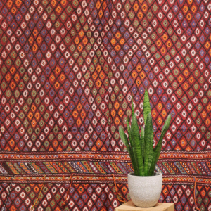 Semi-antique Arab shiraki kilim from Iran. 253x180 cms