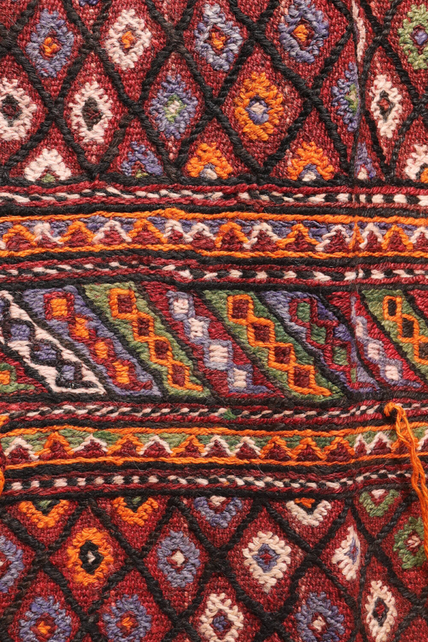 Semi-antique Arab shiraki kilim from Iran. 253x180 cms - Image 6