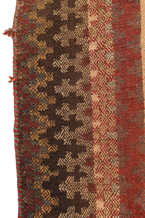 Antique Arabic kilim from Iran. 248x193 cms - Image 10