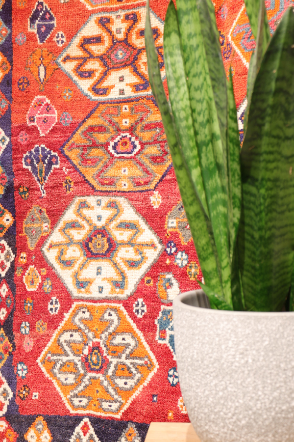 Vintage Qashqai rug from Iran. 162x106 cms - Image 3