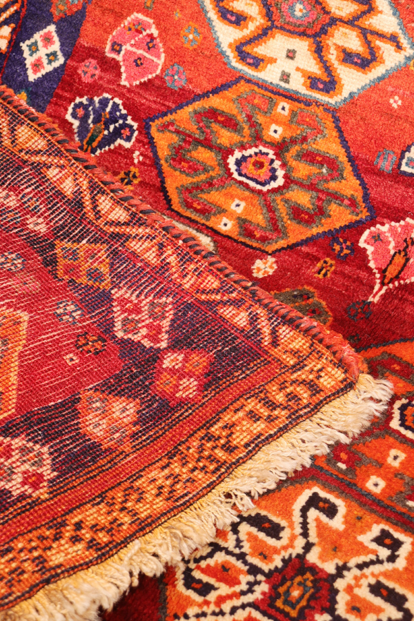 Vintage Qashqai rug from Iran. 162x106 cms - Image 9