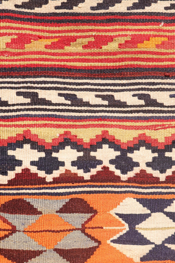 Semi-antique Qashqai kilim from Iran. 247x161 cms - Image 9