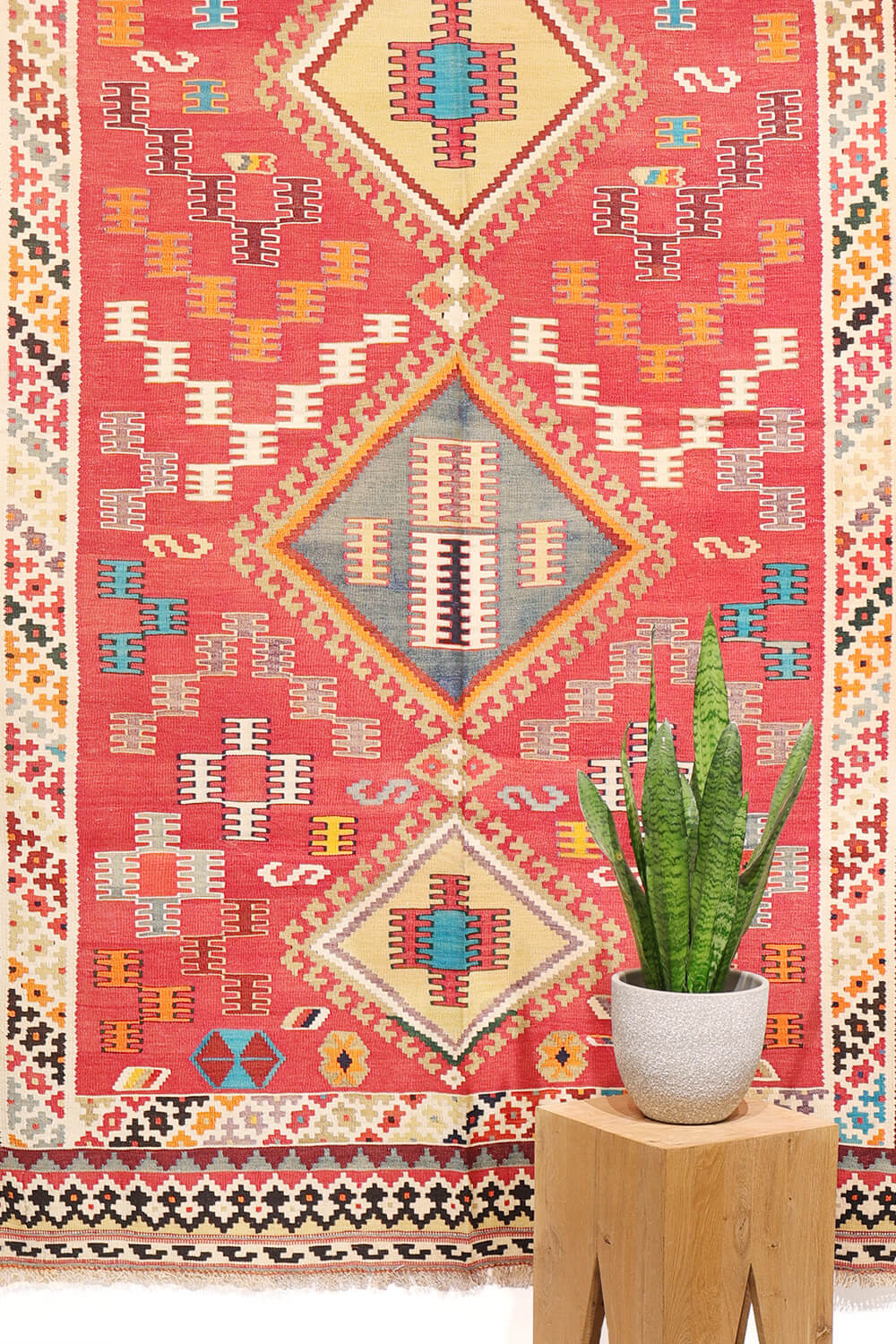 Kilim vintage Qashqai, Irán. 244x156 cms