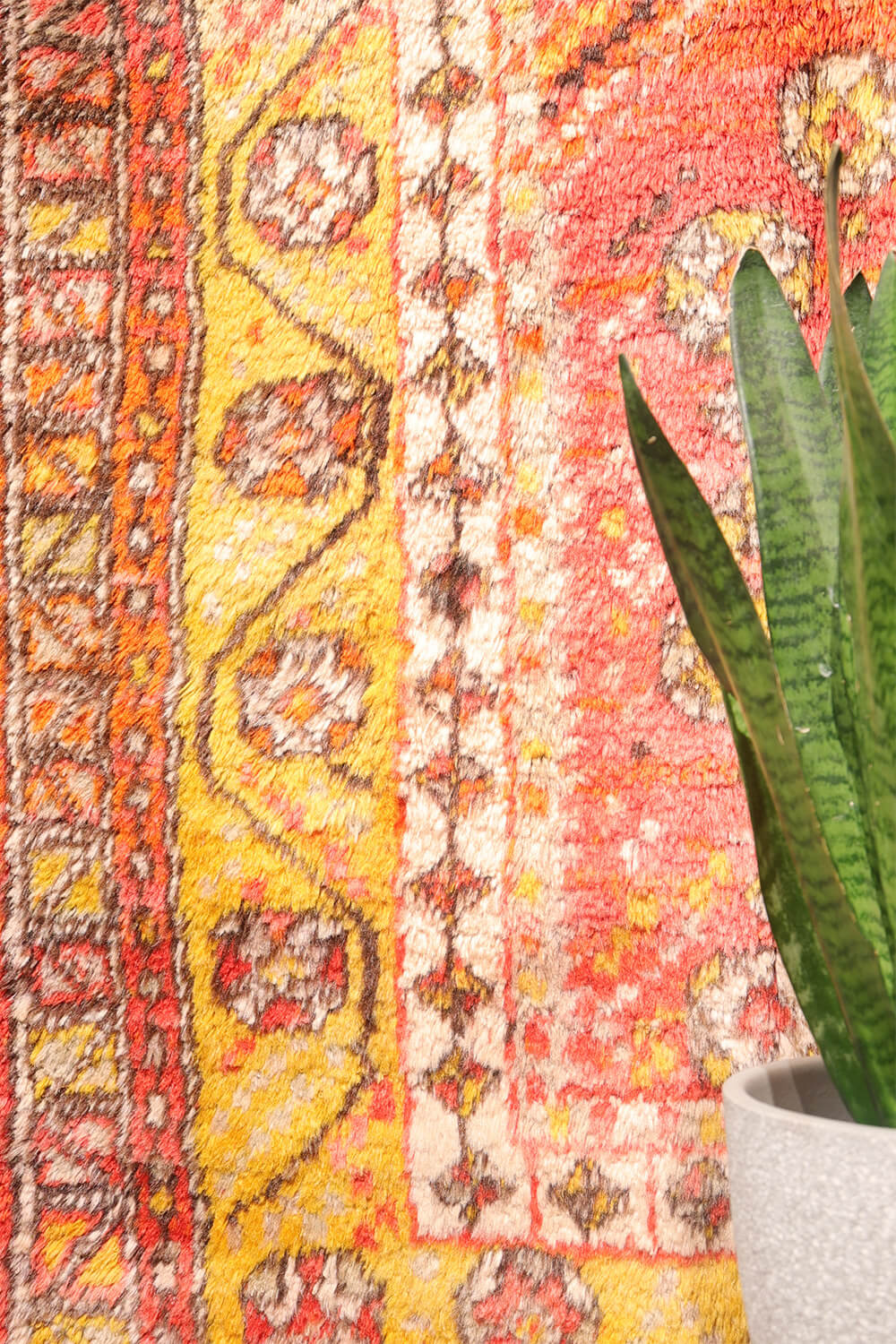 Semi-antique Milas rug from Turkey. 163x123 cms - Image 3