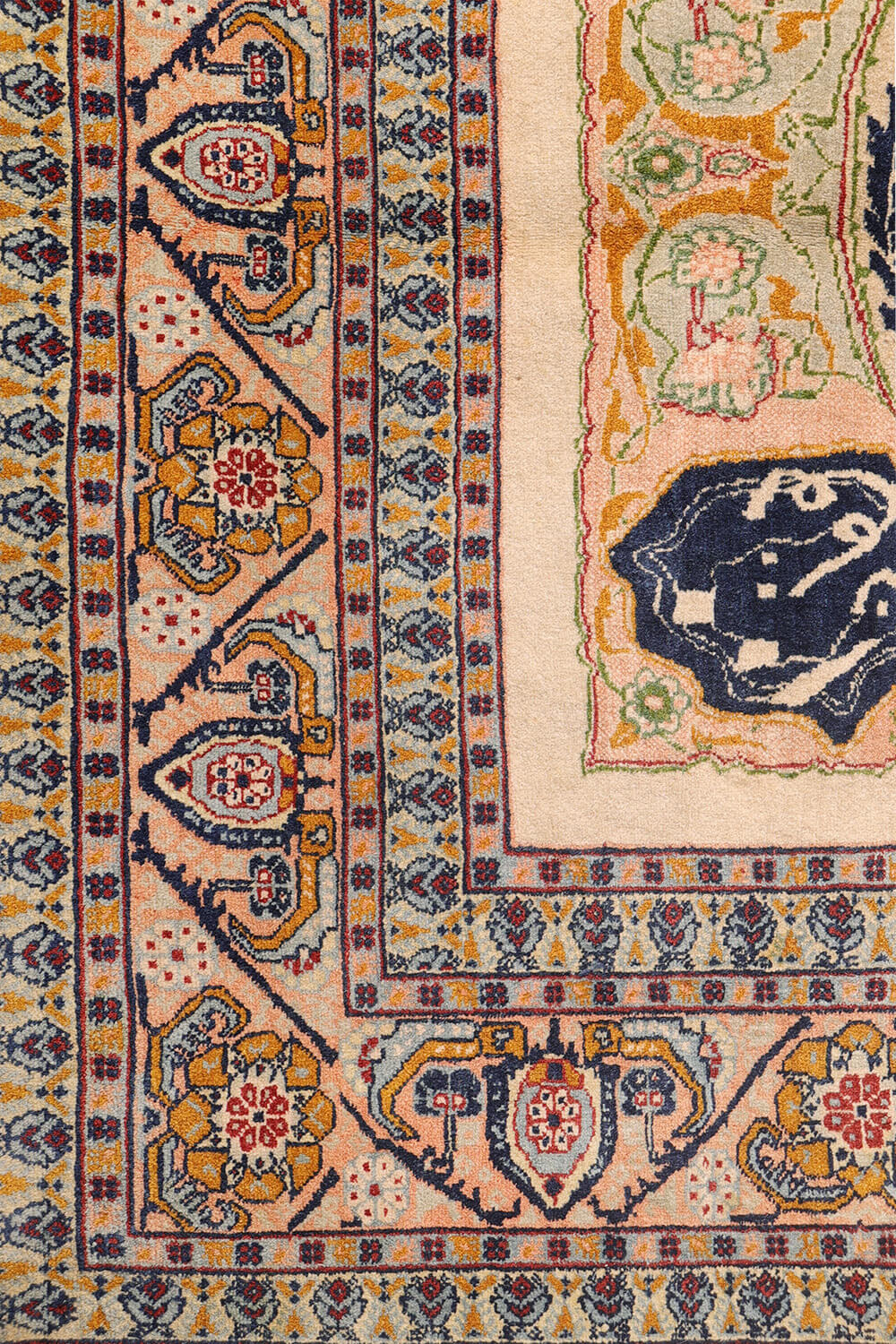 Antique Tabriz rug from Iran. 185x134 cms - Image 4