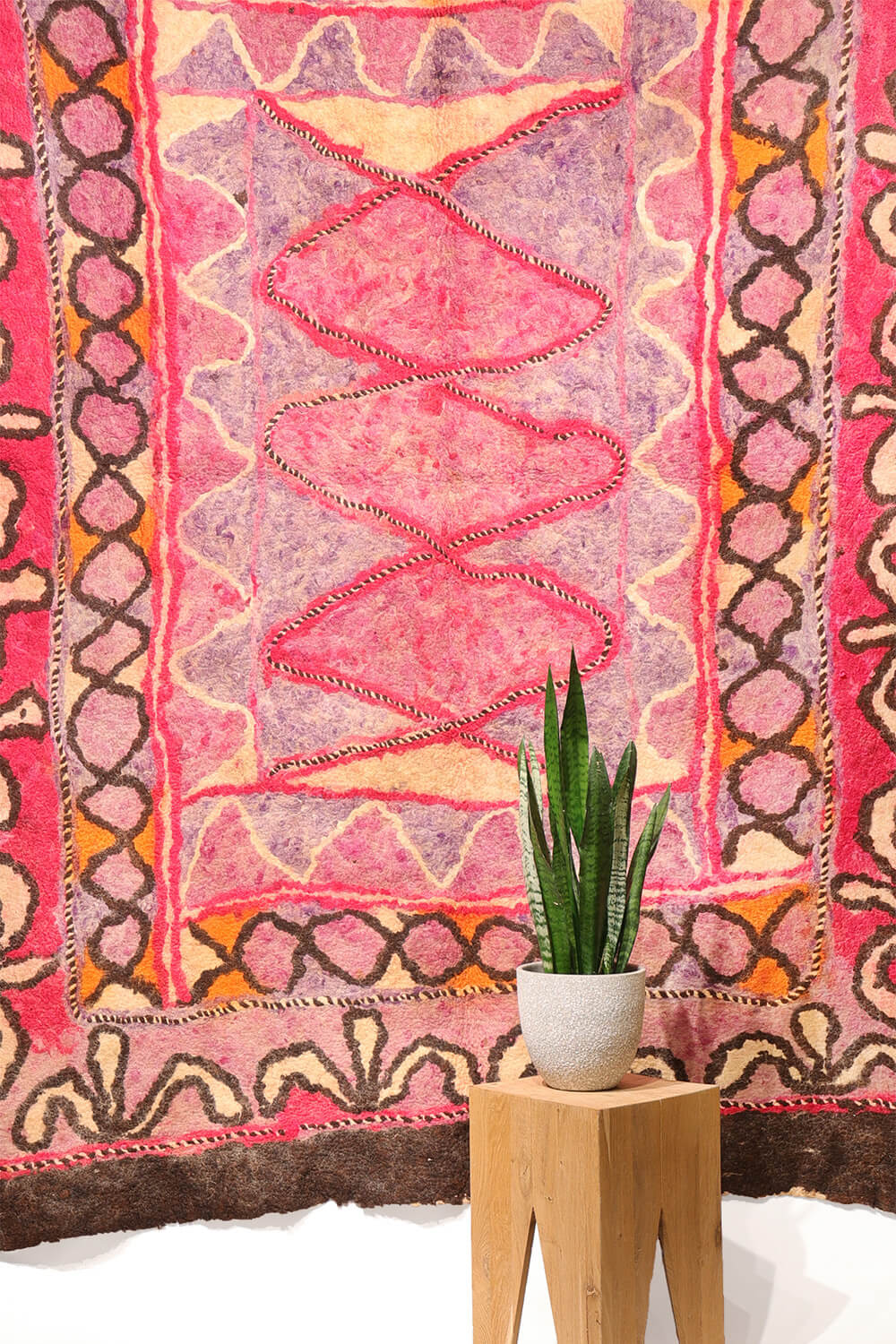 Fieltro o namad vintage Baluch, Afganistán. 252x200 cms