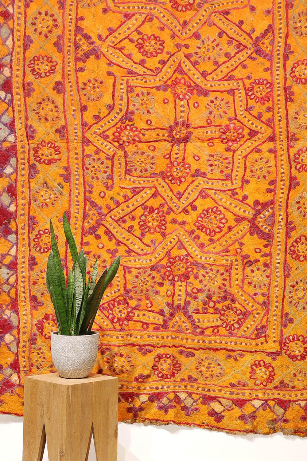 Fieltro o namad vintage Baluch de Andkhoy, Afganistán. 257x173 cms