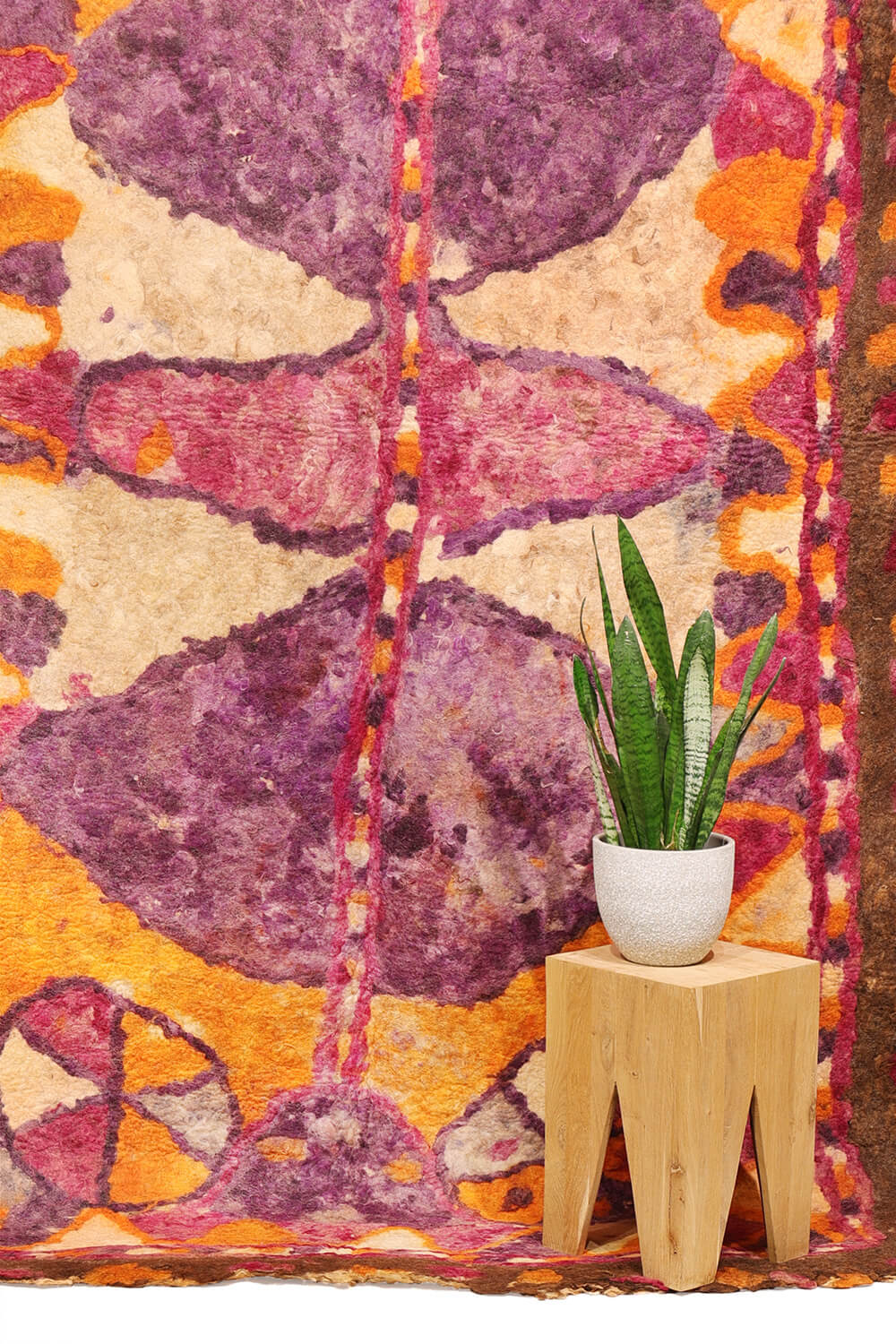 Fieltro o namad semi-antiguo taimani Baluch, Afganistán. 320x180 cms