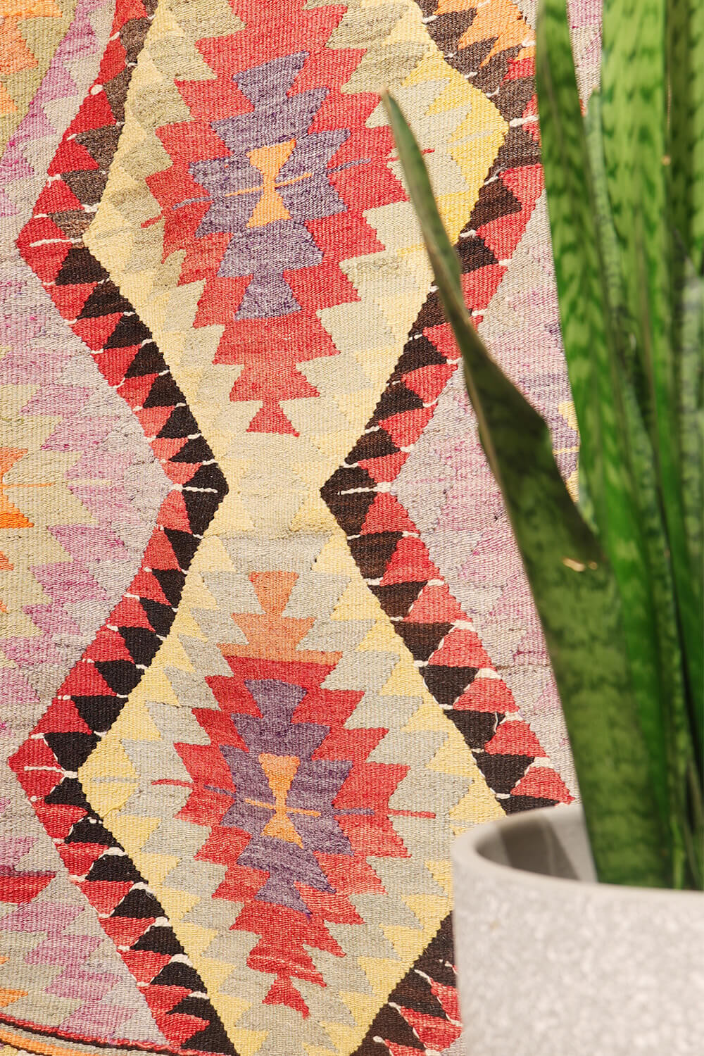 Kilim semi-antiguo de Sutlegen, Turquía. 225x170 cms - Imagen 3